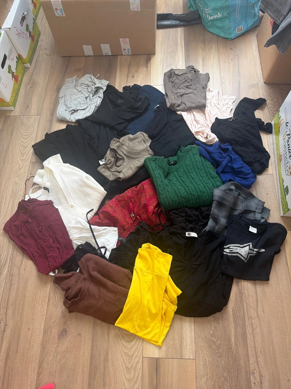 Lot 25 vêtements